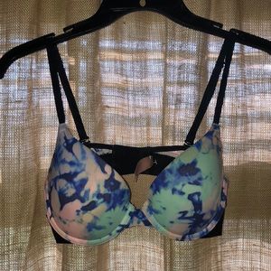 Victoria Secret Push Up Bra